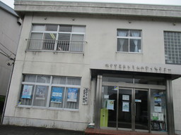 １